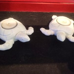 Vietri Made in Italy Turtle Candle Holders Set of Two Mint Condition